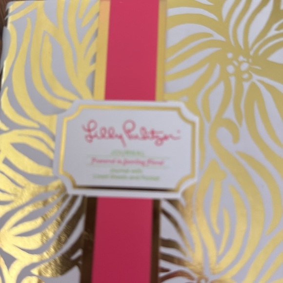 Lilly Pulitzer Swirling Floral Journal with lined sheets and pocket NWT - Picture 4 of 6